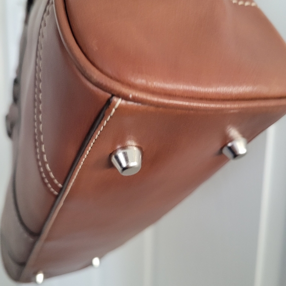 NWT Coach Hampton Leather Satchel -very small mark on front of bag pic 12 - Picture 8 of 16
